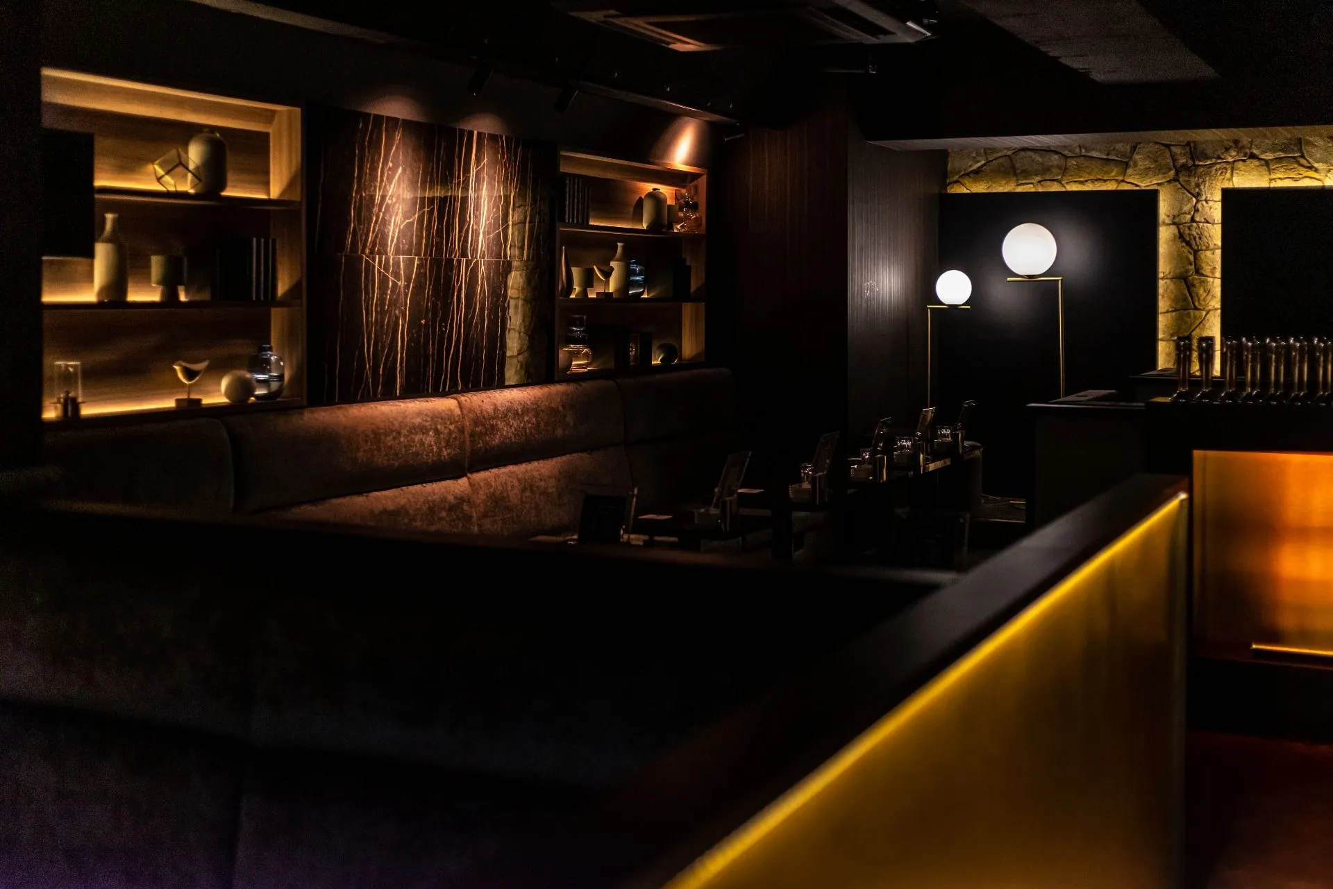 SHINJUKU BAR
