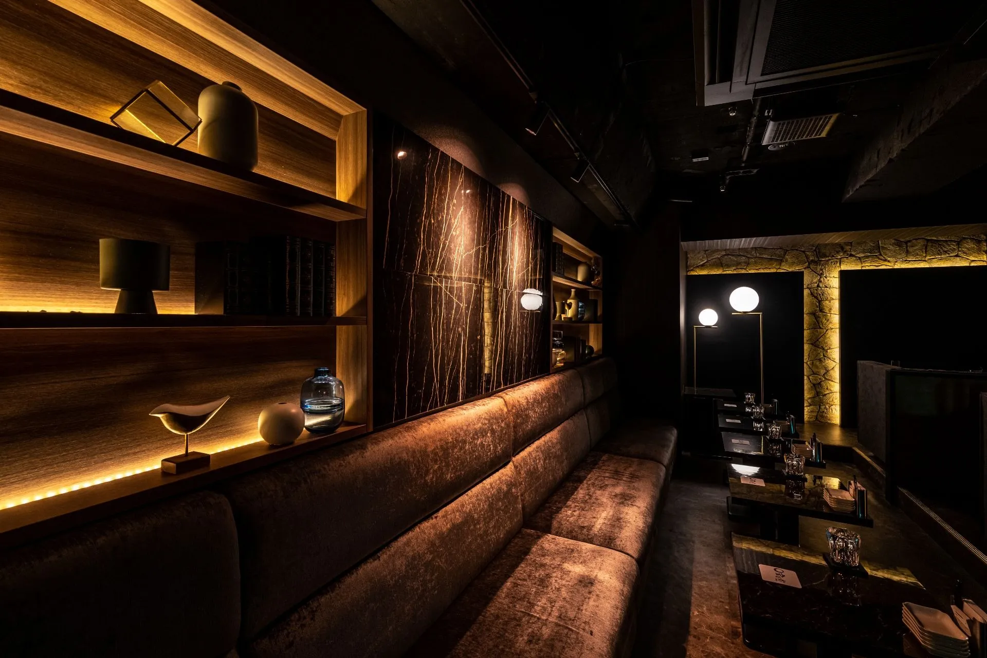 SHINJUKU BAR