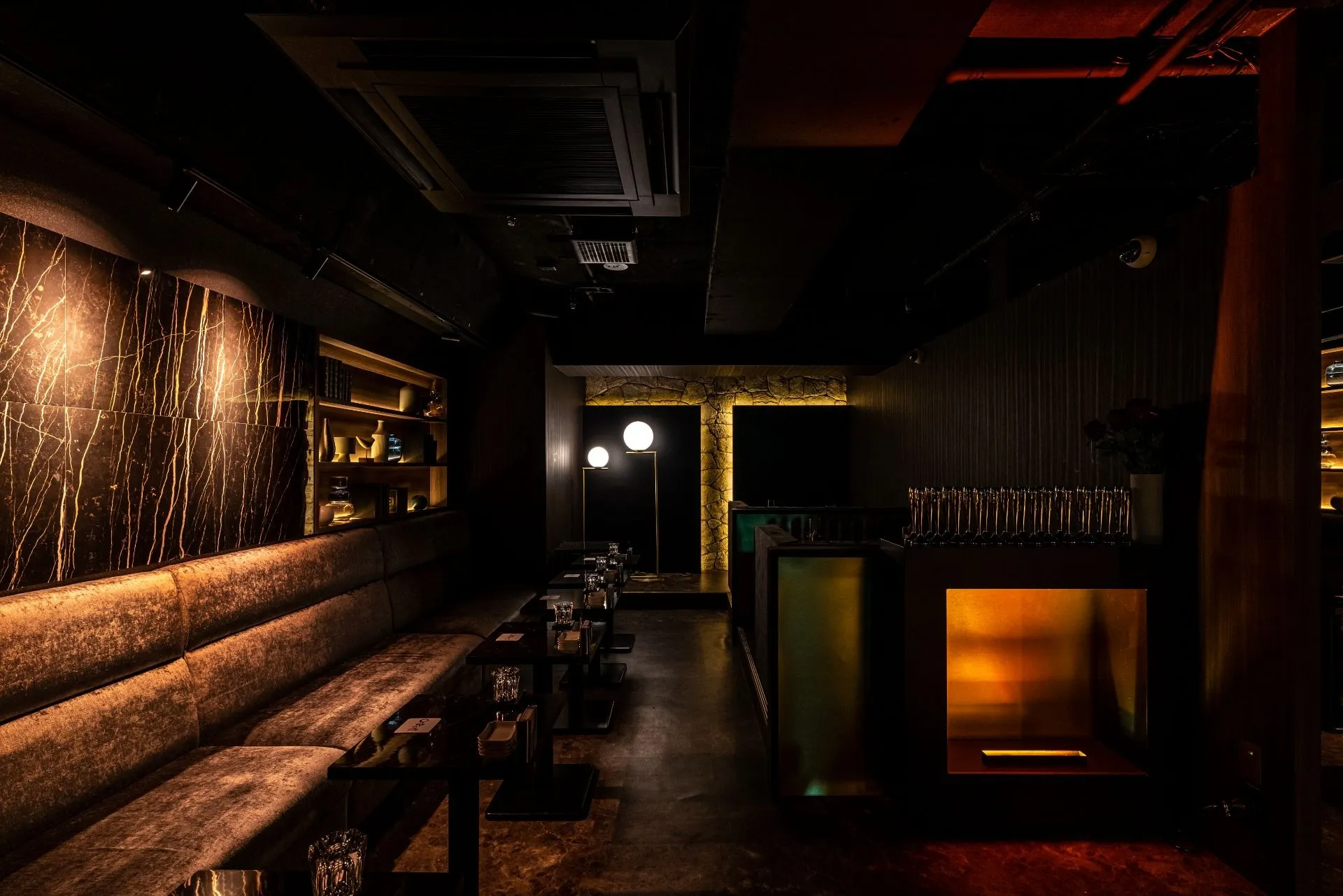 SHINJUKU BAR