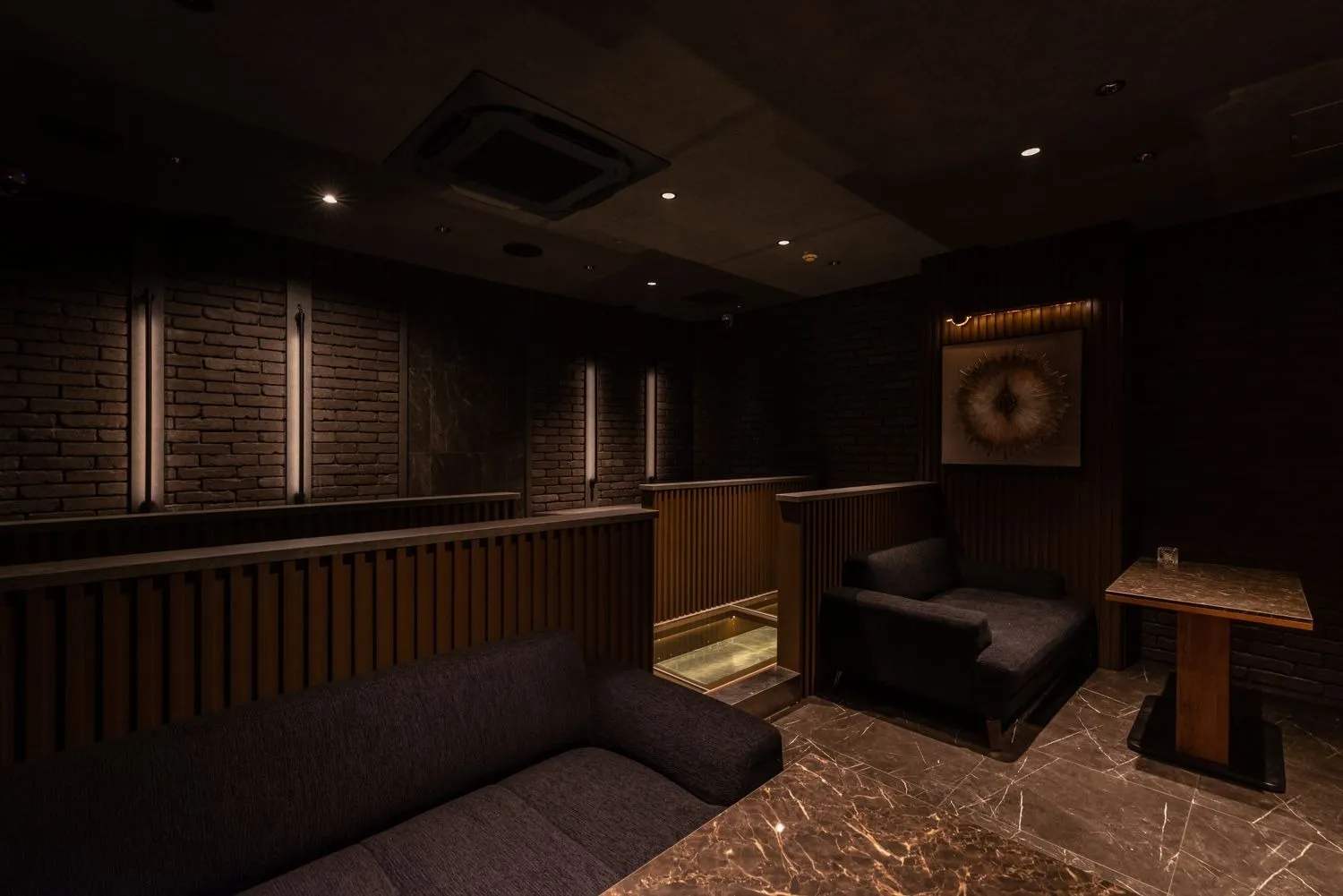 UENO LOUNGE