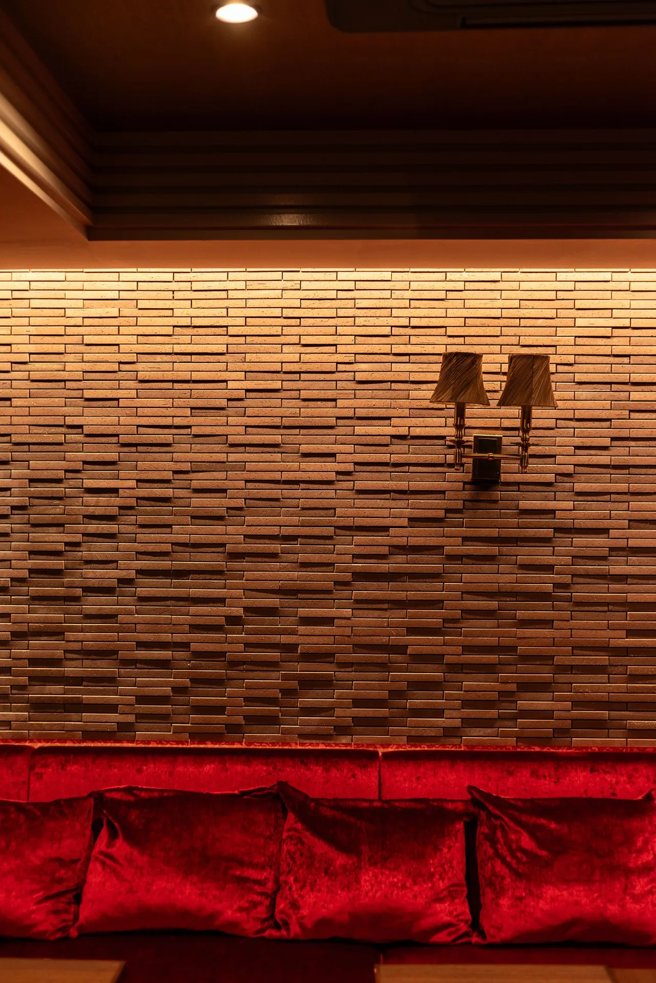 UENO LOUNGE