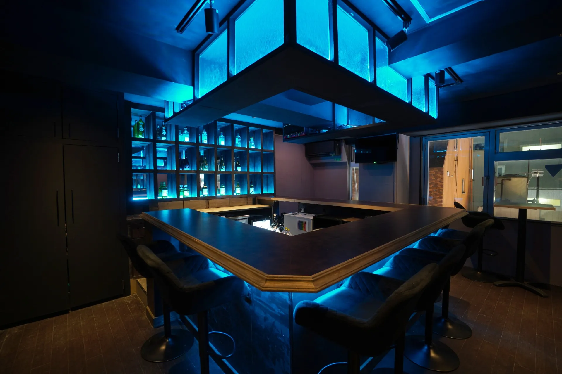 SHIBASHI BAR