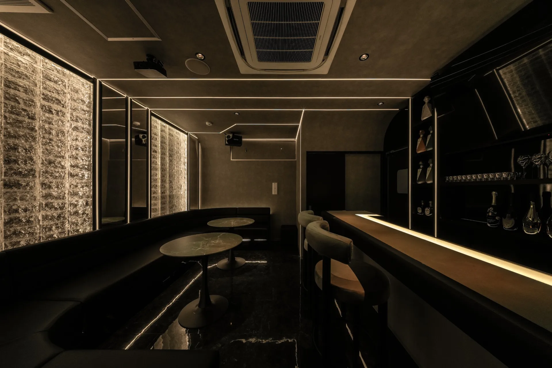 DAIKANYAMA BAR
