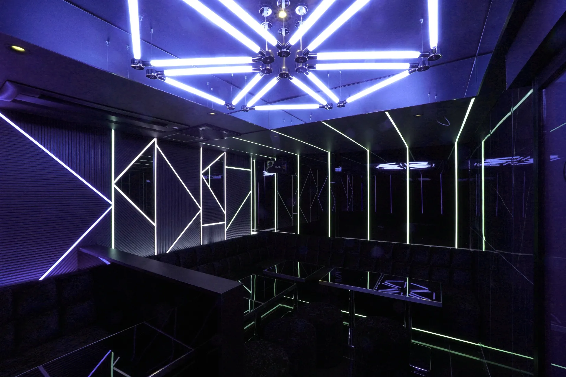 KABUKICHO HOST