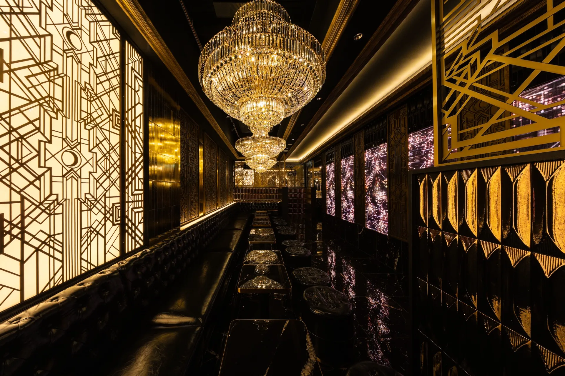 KABUKICHO HOST