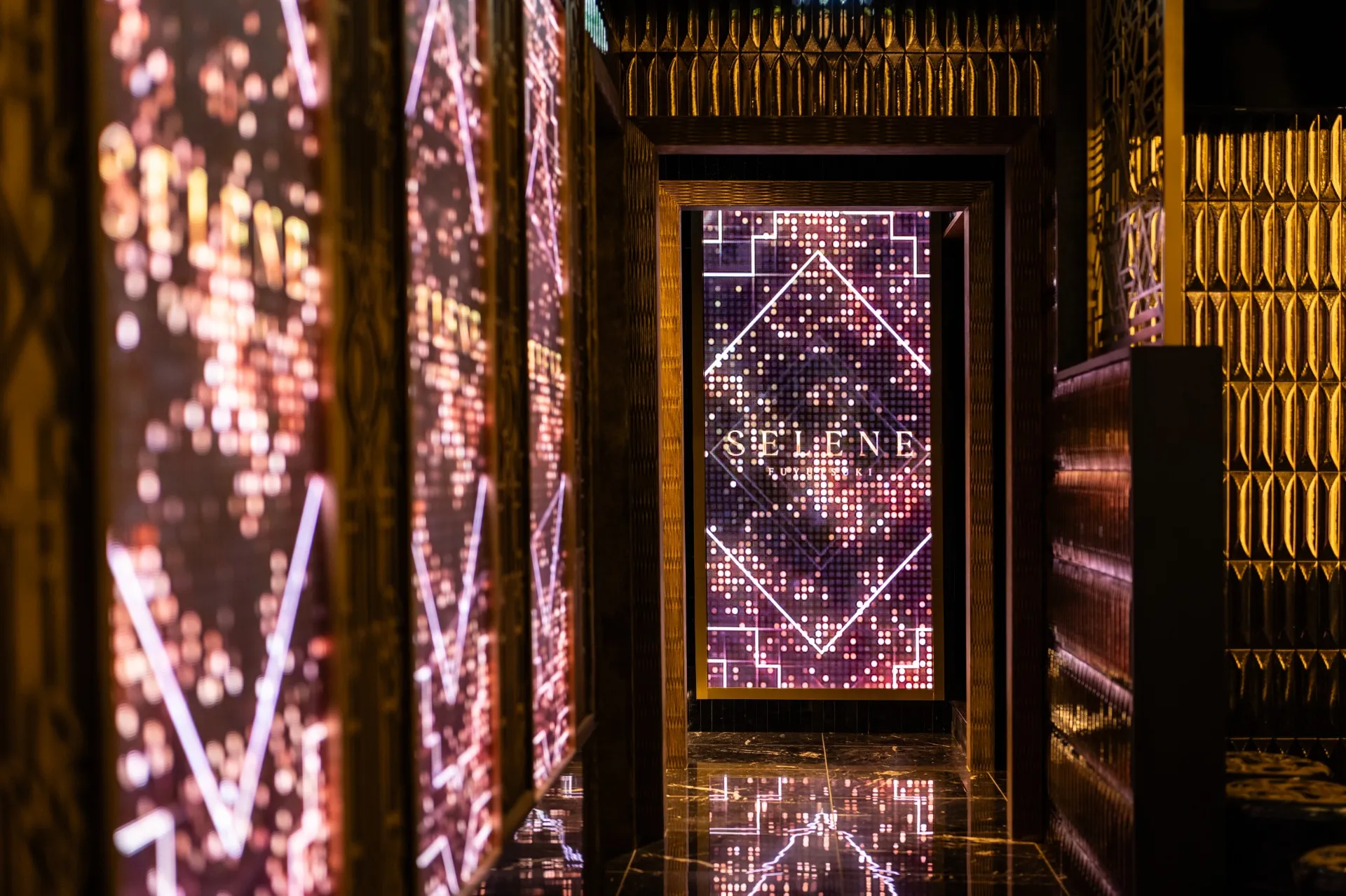 KABUKICHO HOST