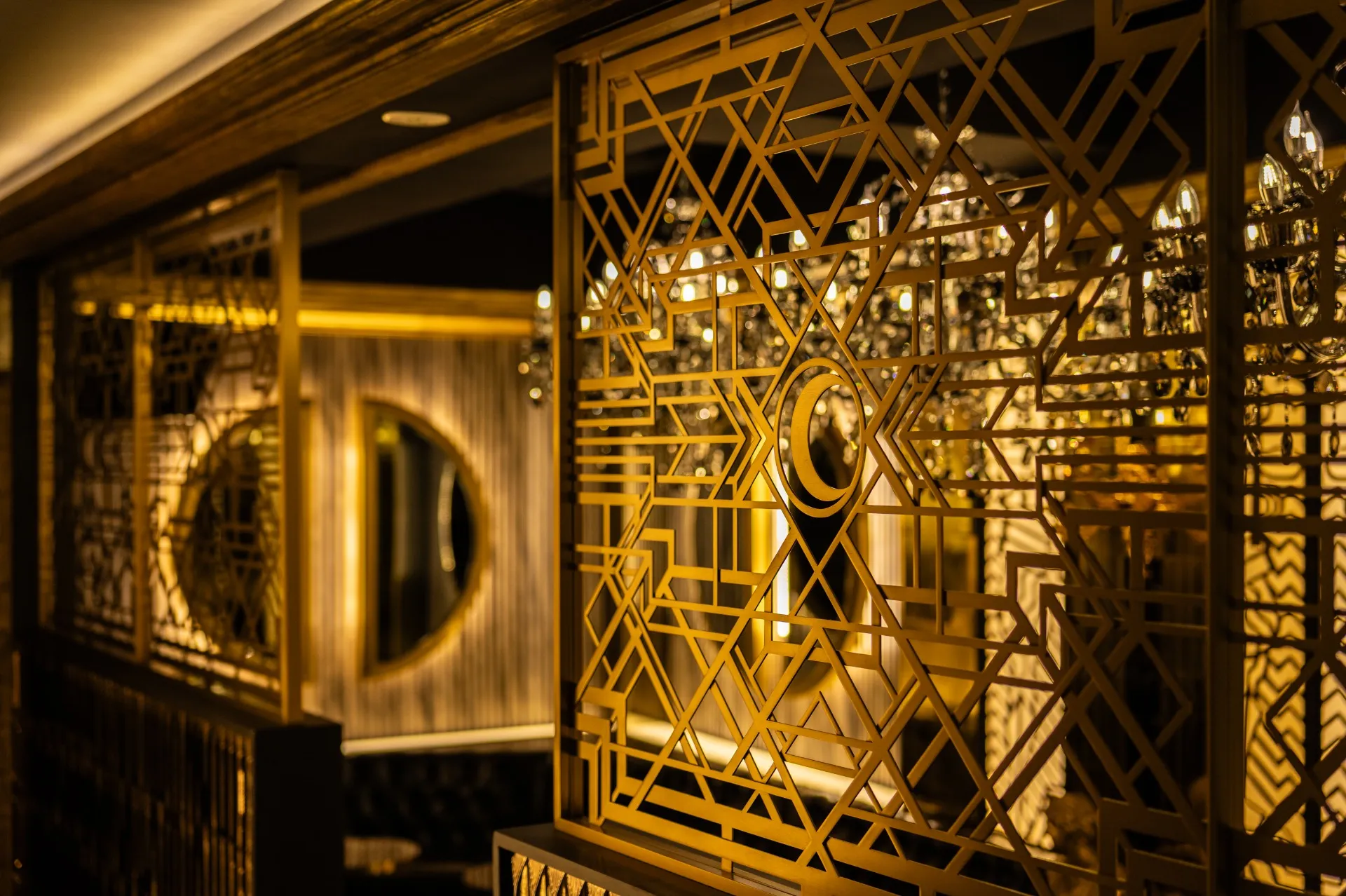 KABUKICHO HOST